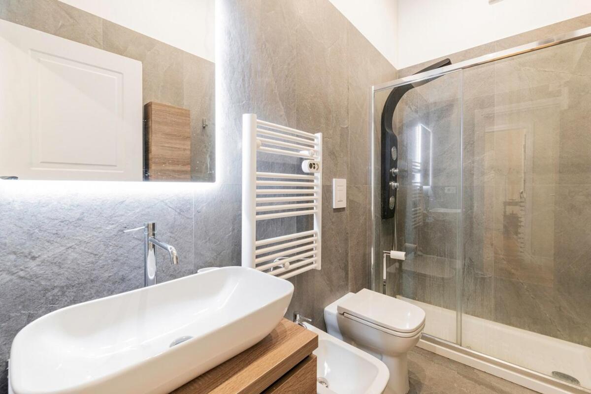 Homeby, Appartamento Tiepolo Milano Esterno foto
